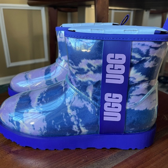 UGG CLASSIC CLEAR MINI WATERPROOF WEATHERPROOF PINK & PURPLE MARBLE BOOTS - Picture 9 of 16